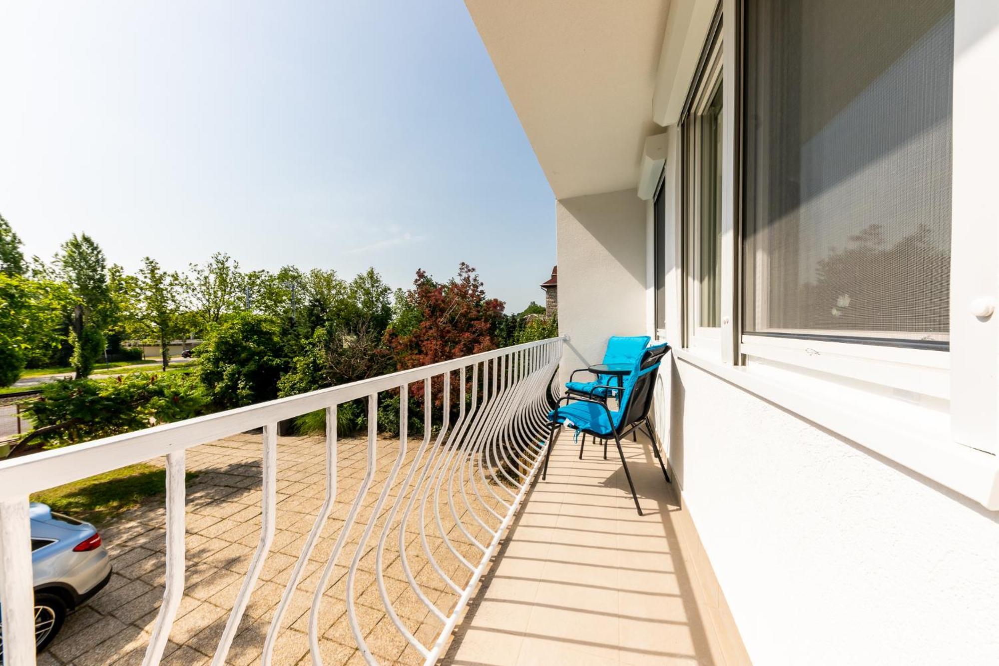 Balaton Wave Apartments Balatonalmádi Esterno foto